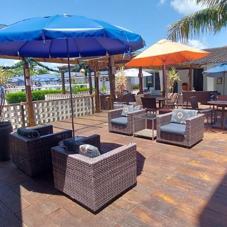 Hotel Santa Paula Гуаратуба Екстериор снимка